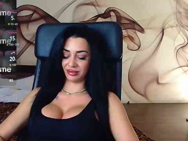 NaomiScarlett