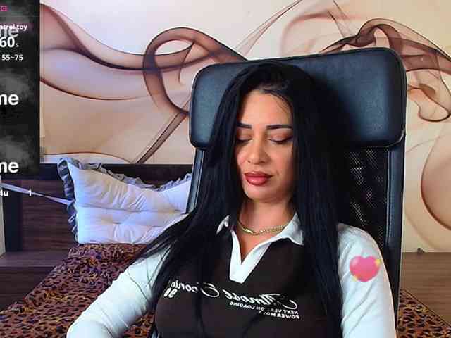 NaomiScarlett webcam