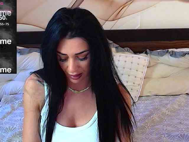 NaomiScarlett webcam