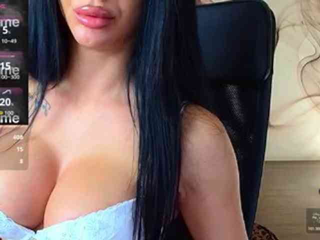 NaomiScarlett