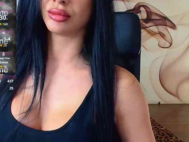 NaomiScarlett webcam