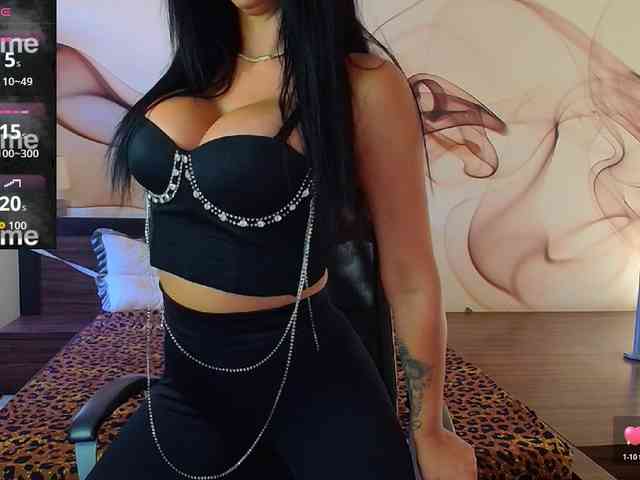 NaomiScarlett webcam