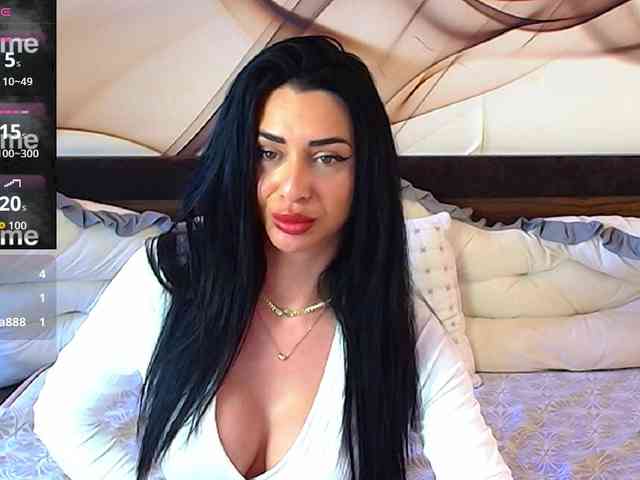 NaomiScarlett webcam