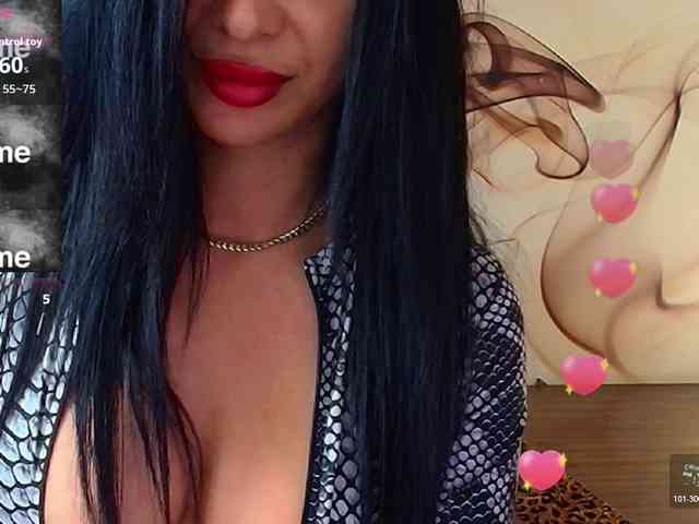 NaomiScarlett webcam