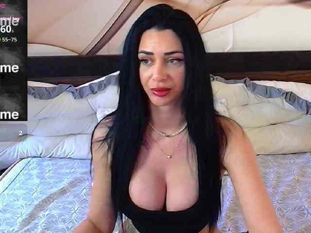 NaomiScarlett webcam