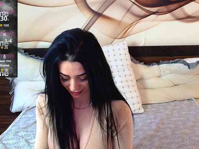 NaomiScarlett webcam