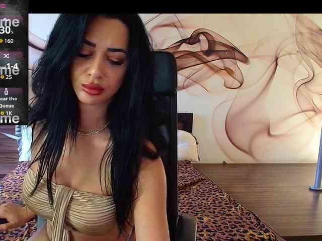 NaomiScarlett webcam