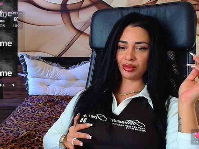 NaomiScarlett webcam