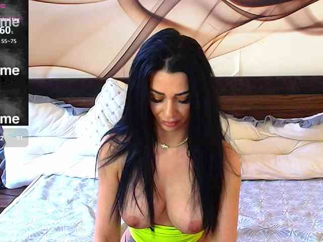 NaomiScarlett webcam