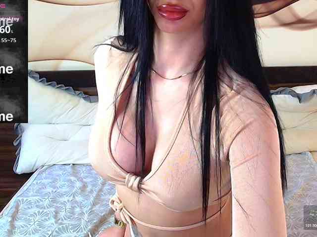 NaomiScarlett webcam