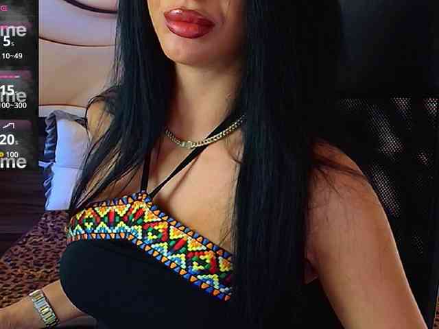 NaomiScarlett webcam