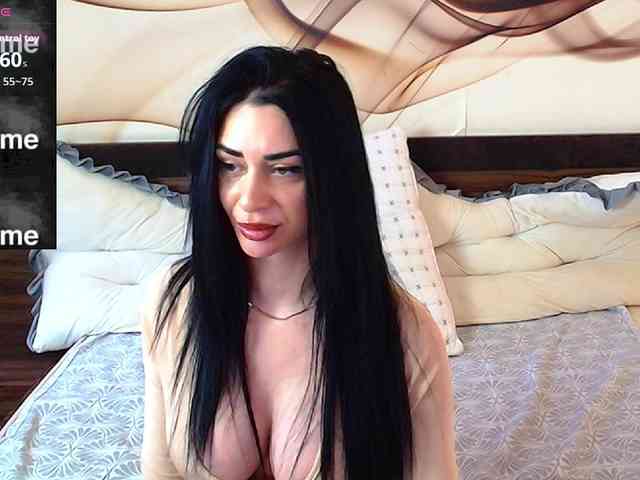 NaomiScarlett webcam