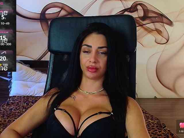 NaomiScarlett webcam