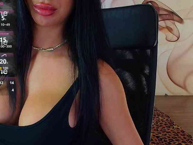 NaomiScarlett webcam