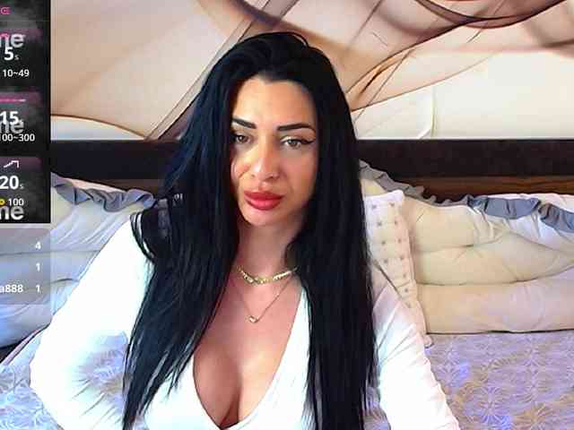 NaomiScarlett webcam