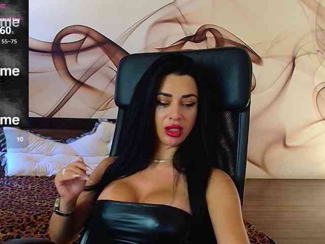 NaomiScarlett webcam