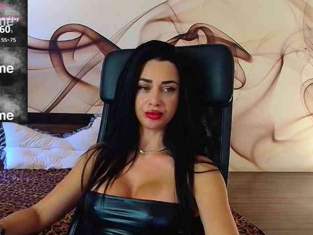 NaomiScarlett webcam