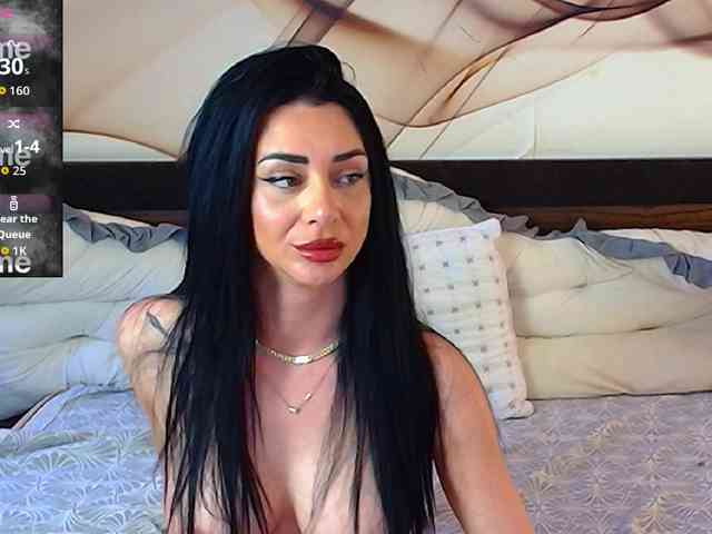 NaomiScarlett webcam