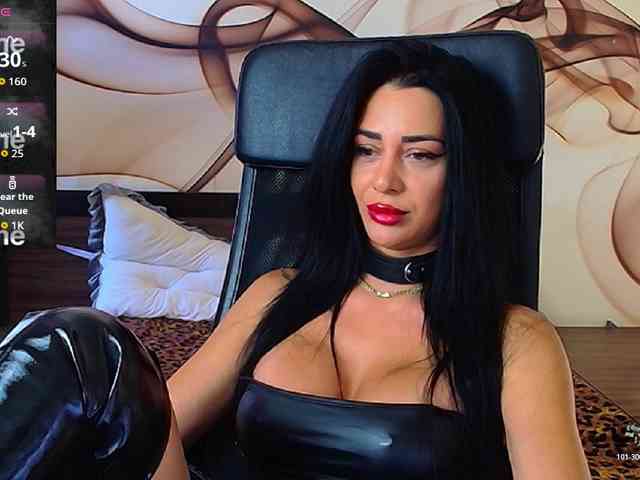 NaomiScarlett