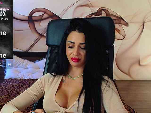 NaomiScarlett webcam