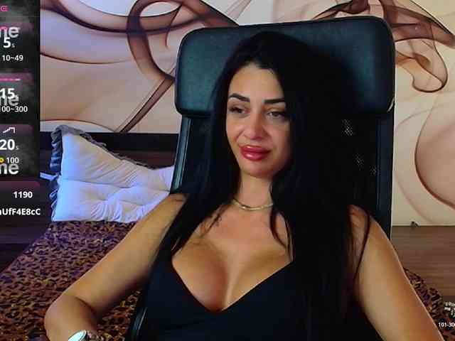 NaomiScarlett webcam