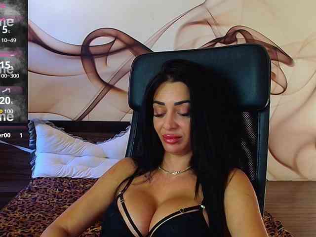 NaomiScarlett webcam