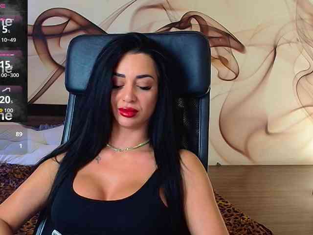 NaomiScarlett webcam