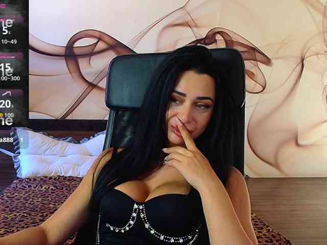 NaomiScarlett webcam