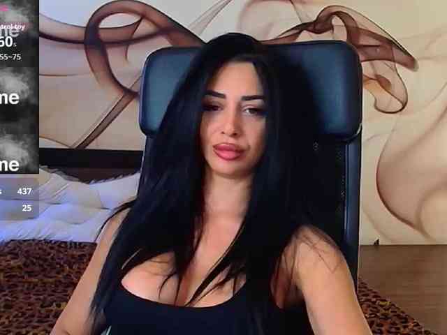 NaomiScarlett webcam