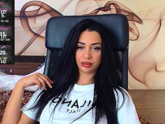 NaomiScarlett