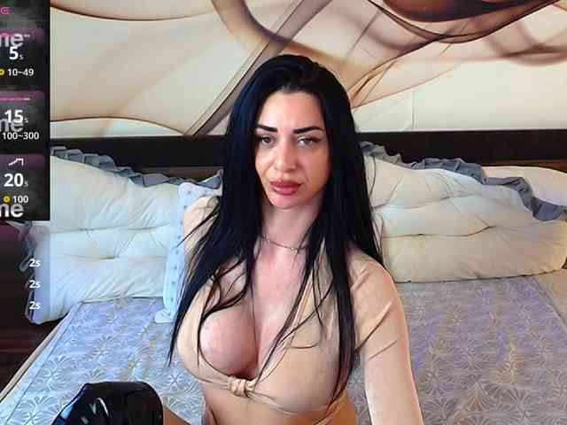 NaomiScarlett webcam