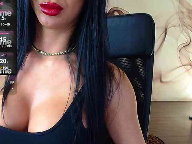 NaomiScarlett