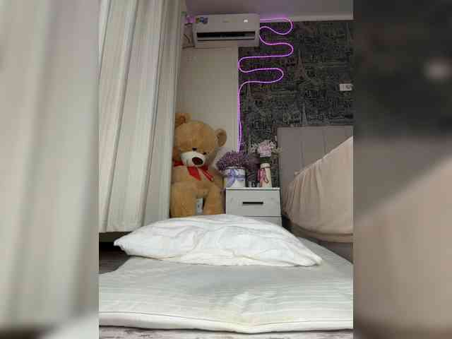 TheLuxeBerry webcam