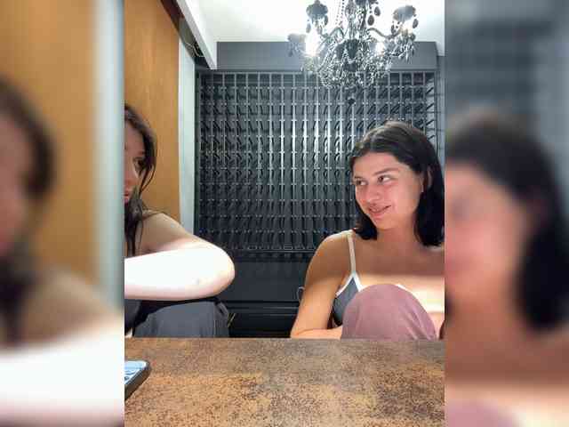 VibroMashulkaDashulka webcam