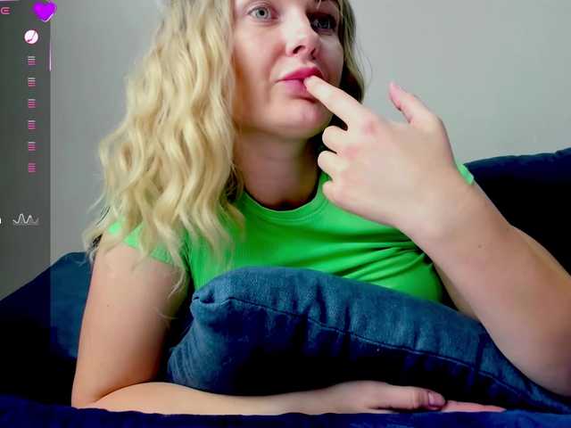 PaulaKiss live cam on BongaCams