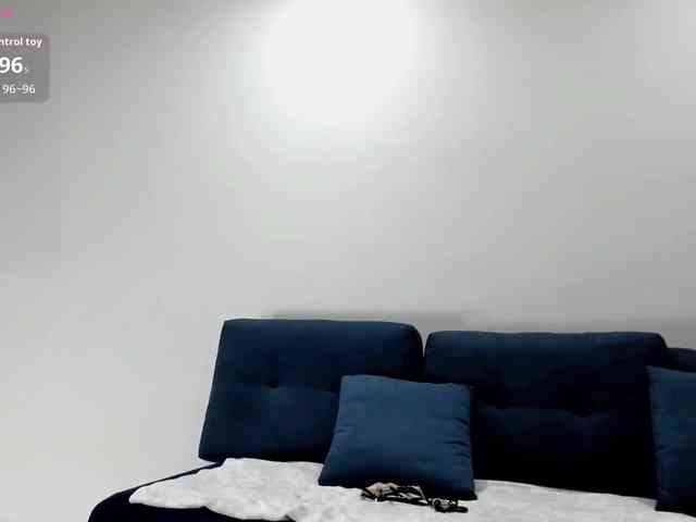 PaulaKiss webcam