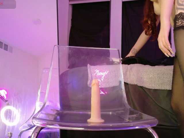 Midnightrose11, en directo ahora en BongaCams