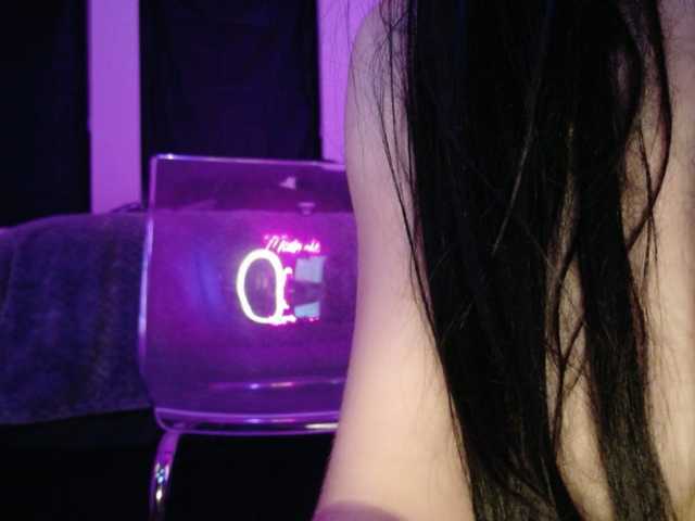 Midnightrose11 live cam on BongaCams
