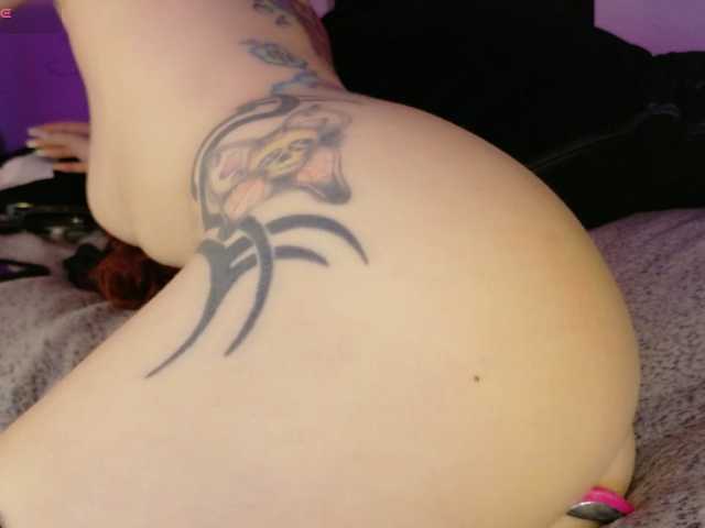 Midnightrose11 live cam preview