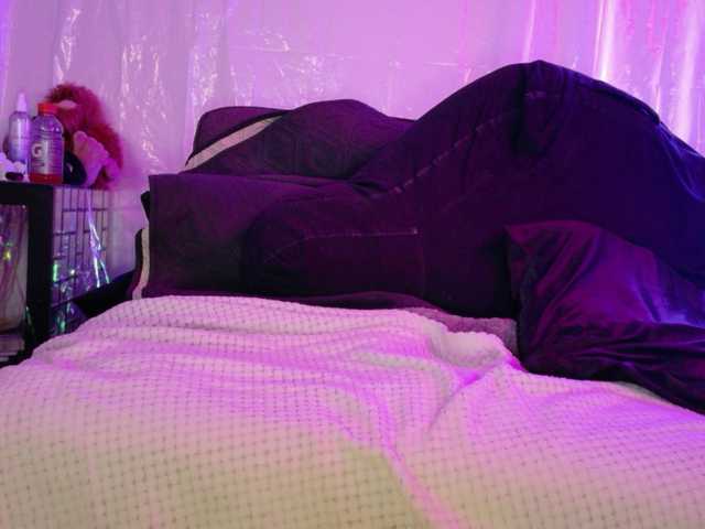 Midnightrose11's BongaCams show and profile