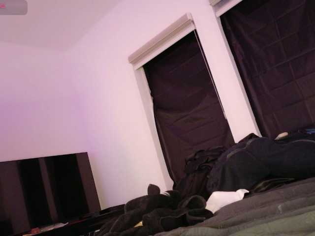 Midnightrose11, live now on BongaCams
