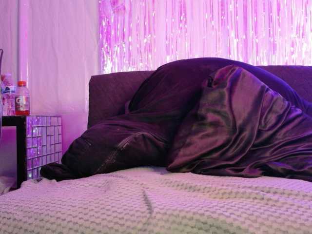 Midnightrose11 live cam on BongaCams