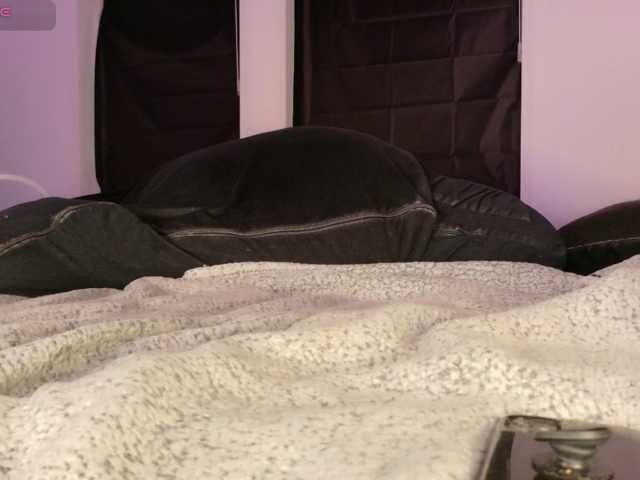 Midnightrose11, en vivo ahora en BongaCams