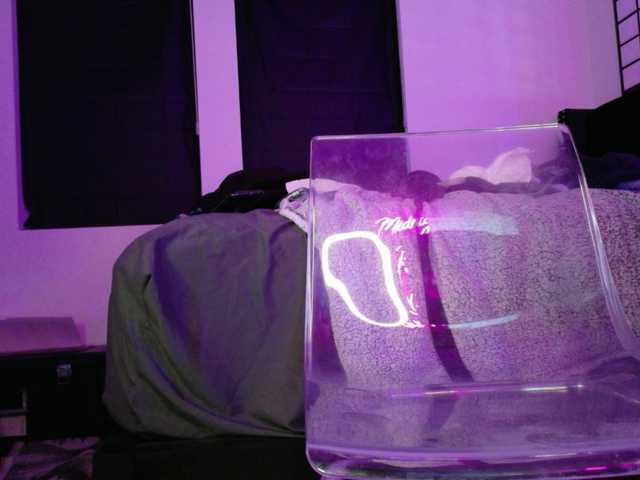 Midnightrose11's BongaCams show and profile