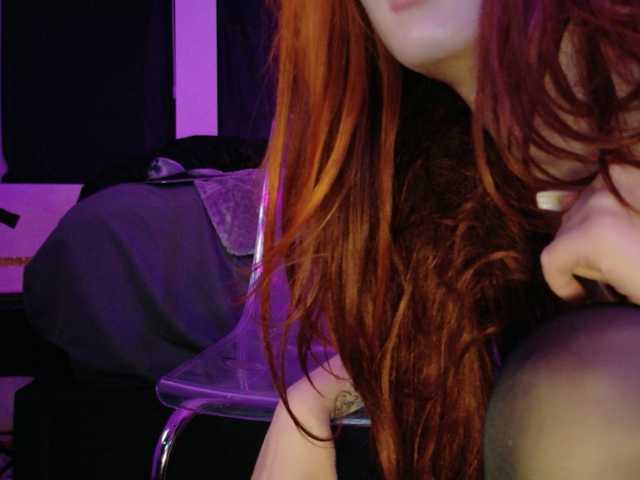 Midnightrose11 live webcam show