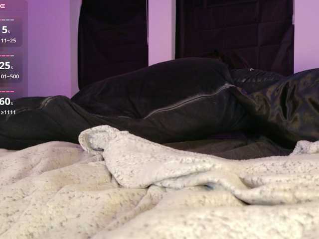 Midnightrose11 live cam on BongaCams