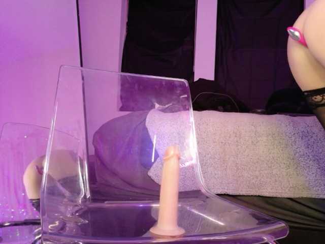 Midnightrose11 live cam on BongaCams