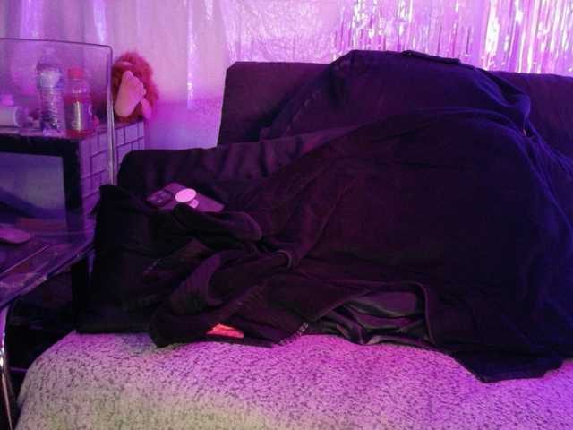 Midnightrose11 live webcam show