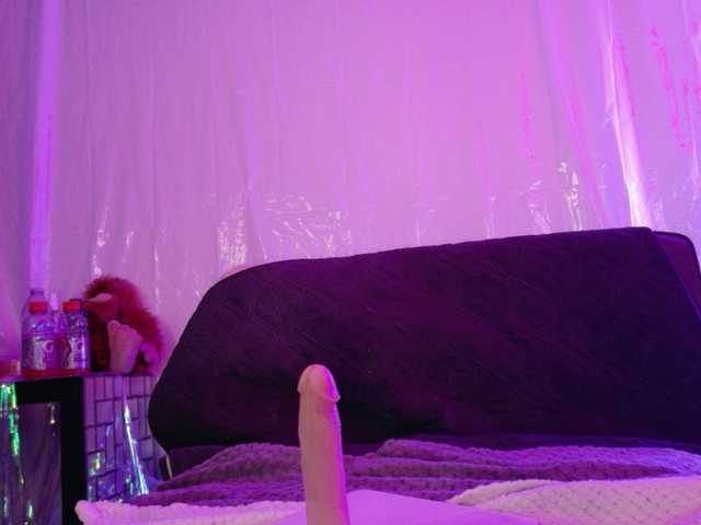 Midnightrose11's BongaCams show and profile
