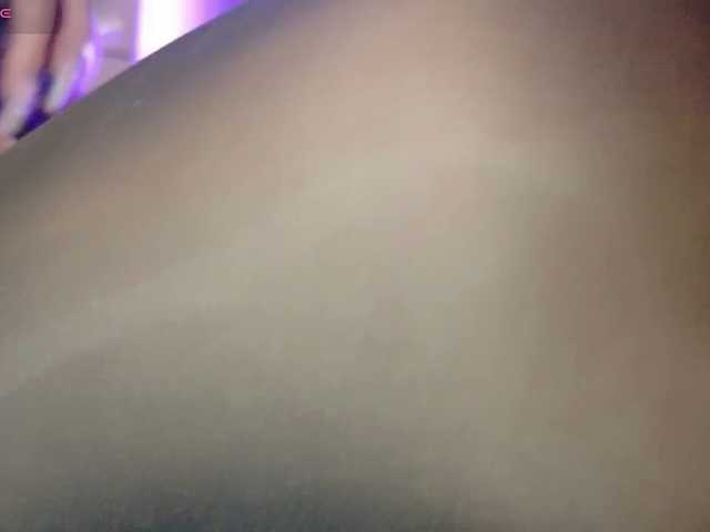 Midnightrose11 live cam preview